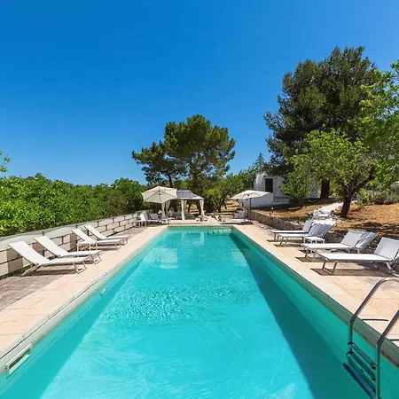 Sessana By Perle Di Puglia Ceglie Messapica